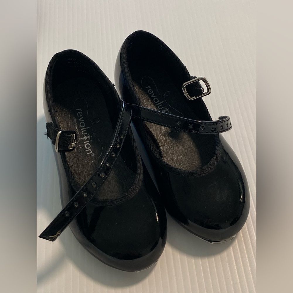 Revolution Dancewear 801 Student Black glossy Shiny Tap Shoes 10 child